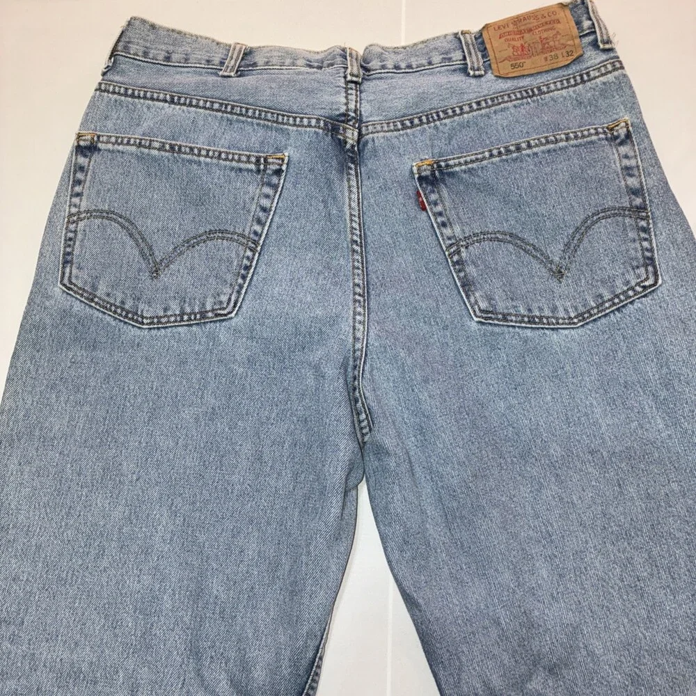 Levi Strauss 550 Relaxed Fit Y2K Jeans Men’s 38x32 (Waist 35)‎ Blue